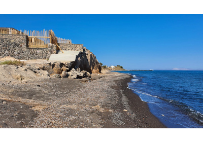 Baxedes Beach In Oia Santorini Greece Santorinidress 